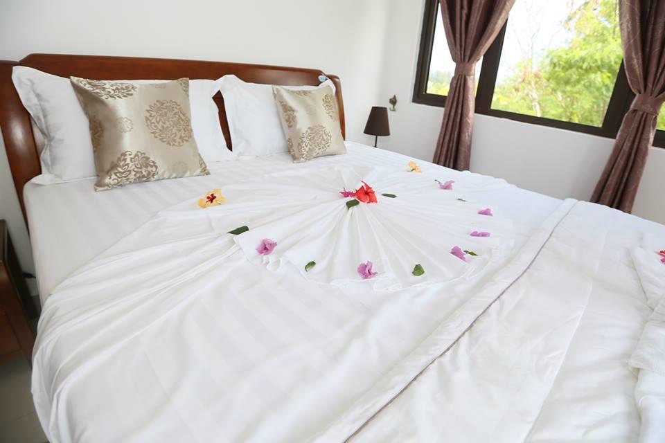 Lone Self-Catering Apartment Baie Sainte Anne Zewnętrze zdjęcie